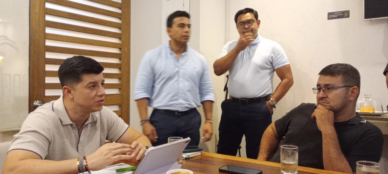 Presupuesto, vías, fracking y mineria: la ruta legislativa del Senador Gustavo Adolfo Moreno para Santander