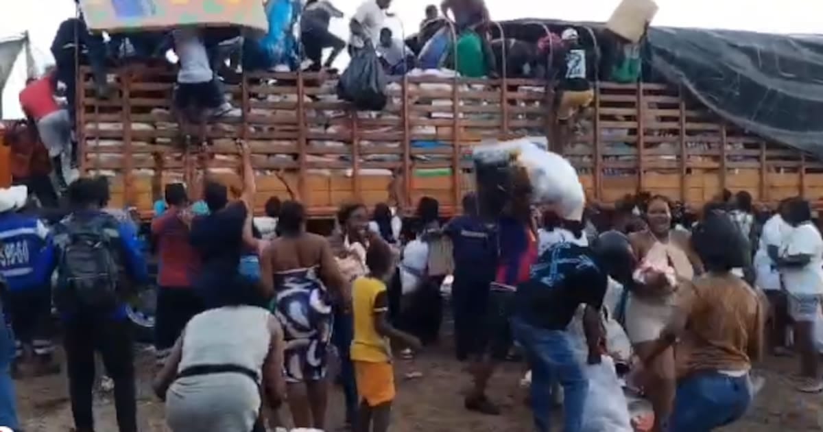 Indignante: saquean tractocamión con ayudas humanitarias destinadas a familias afectadas en Buenaventura