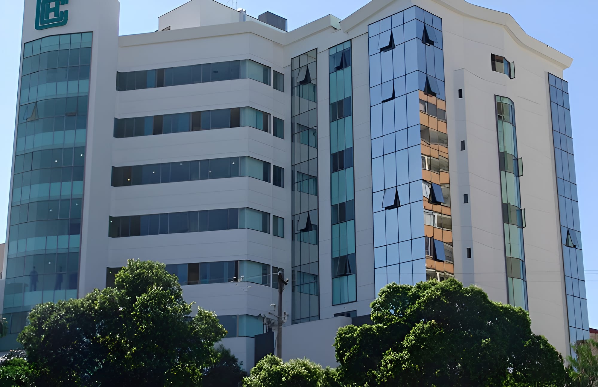 Murió la madre de general de la ‘Operación Jaque’ tras permanecer hospitalizada luego de violento atraco en Bucaramanga