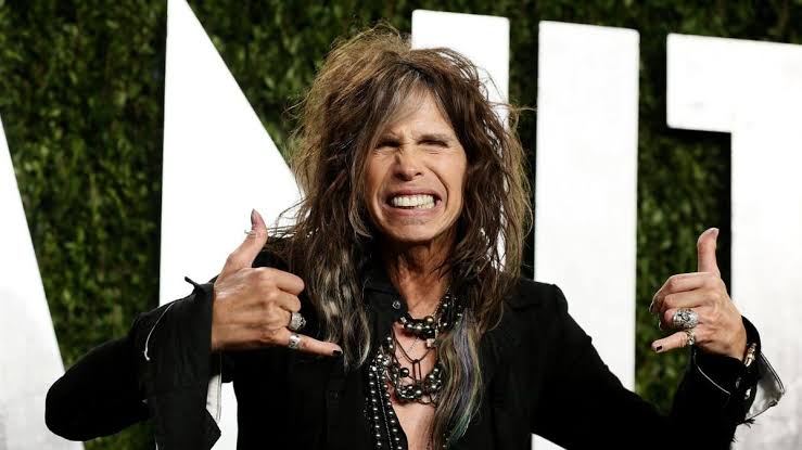 Steven Tyler enfrenta juicio por presunto abuso sexual de menor
