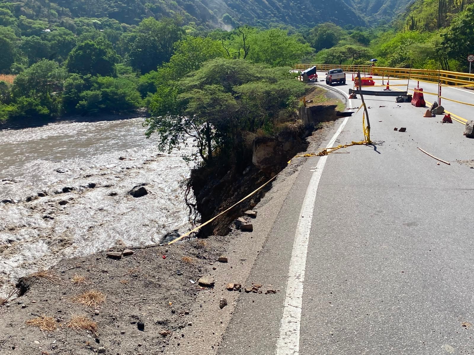 ¿Y la vía Bucaramanga – San Gil para cuándo?