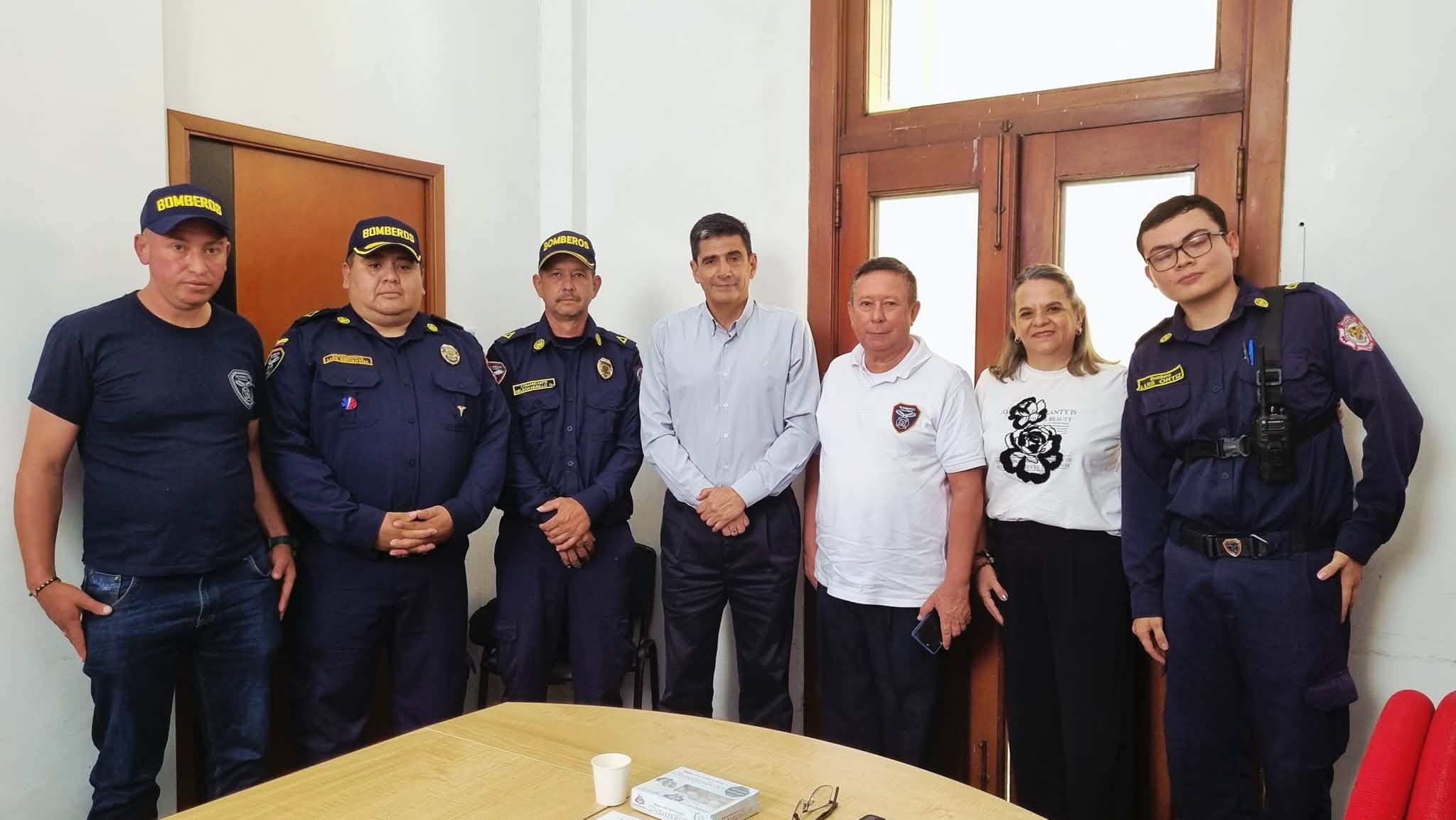 Bomberos de Santander fortalecen su capacidad operativa