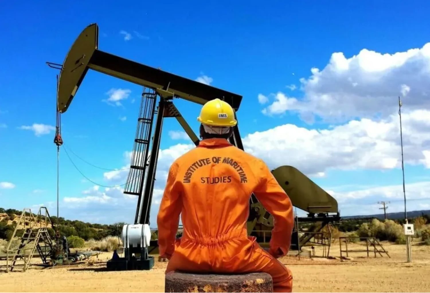 Bucaramanga llena de petróleo por el Congreso nacional en Neomundo