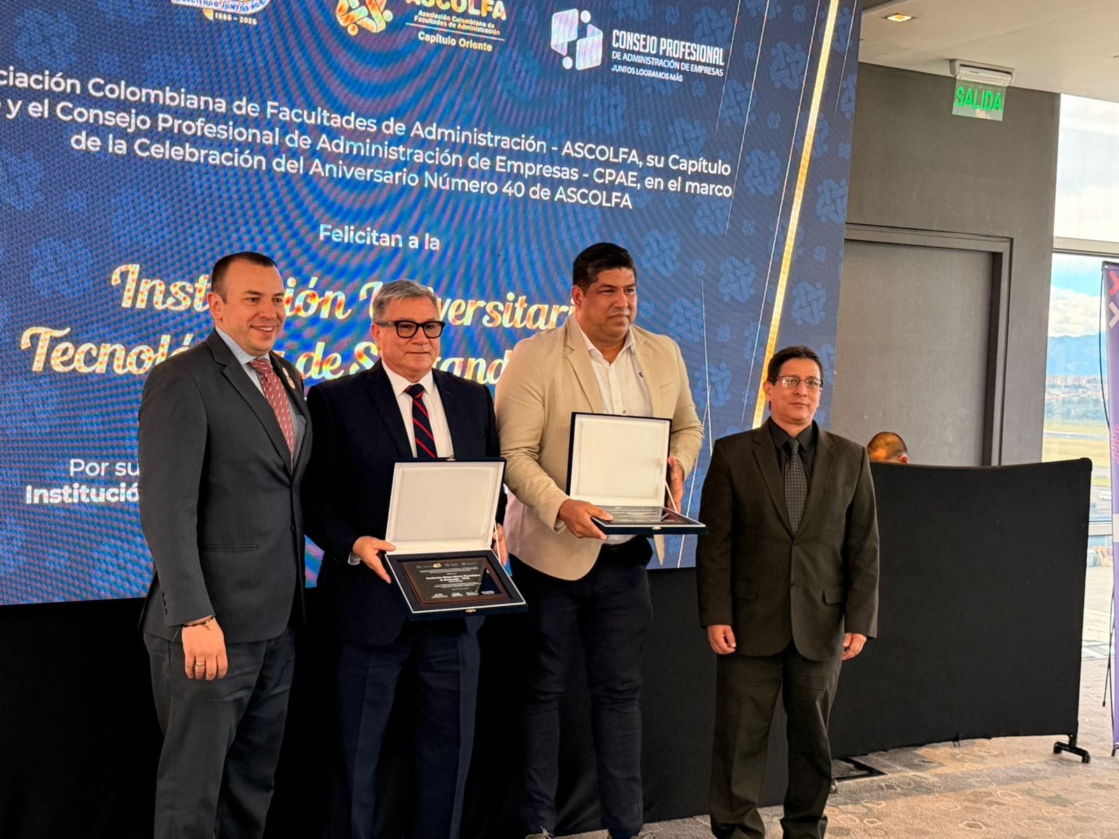 ASCOLFA entregó reconocimiento a la Universitaria Tecnológica de Santander