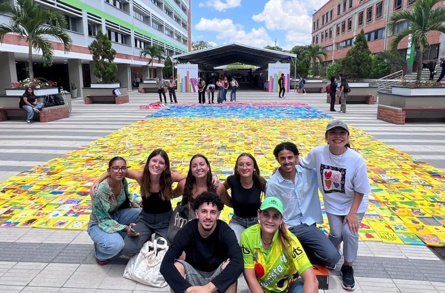 Tierra, Amor y Patria un tejido de 3.000 historias