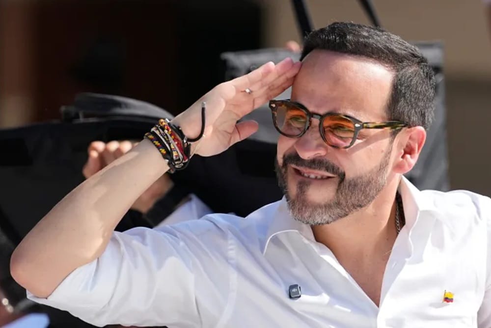Visita del Presidente De la Espriella a Girón, Santander