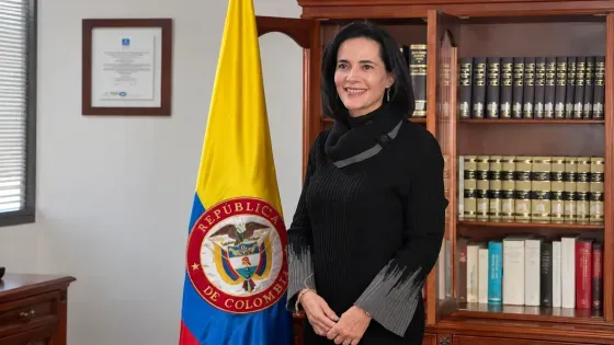 Beatriz Eugenia Vélez Vengoechea es nueva directora de Colpensiones