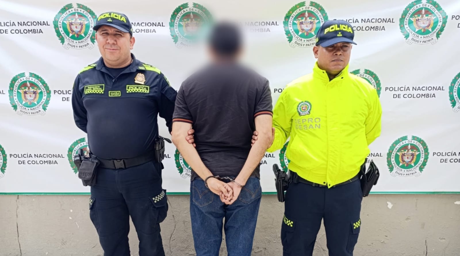 Capturan a profesor en Lebrija, Santander, por presuntos abusos contra una menor de 14 años