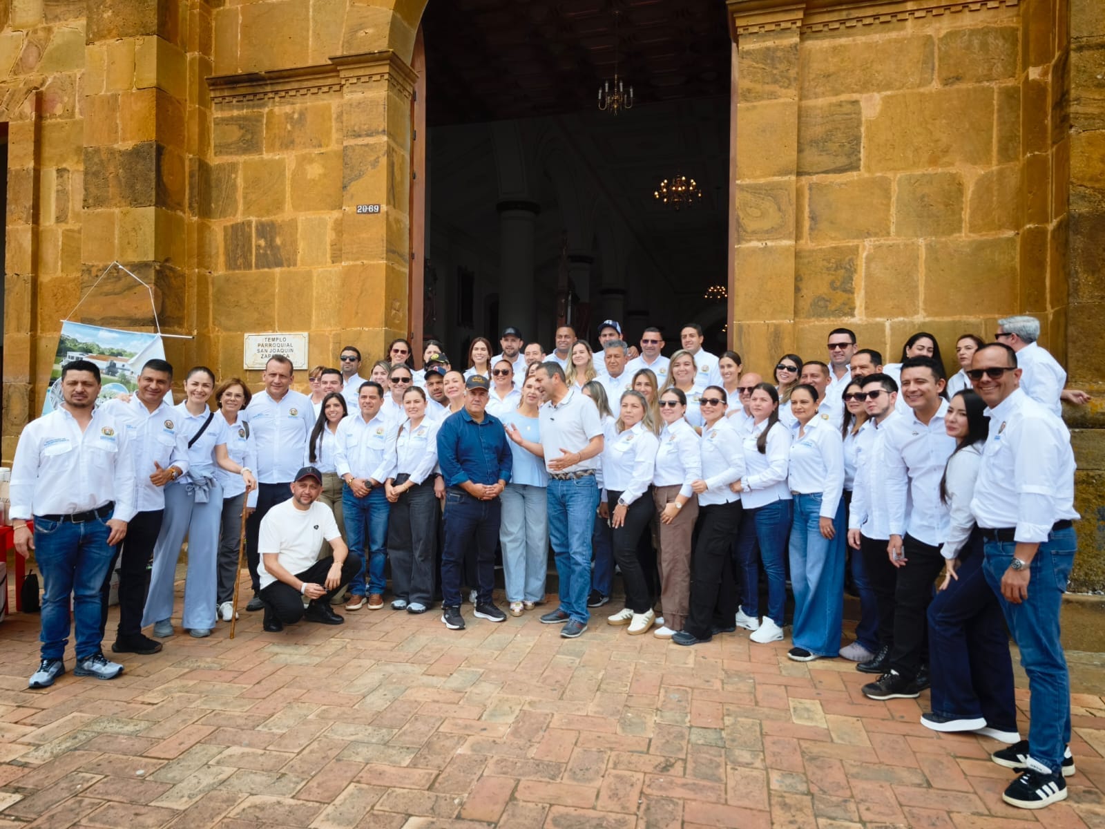 Zapatoca recibe anuncios de obras desde la Gobernación