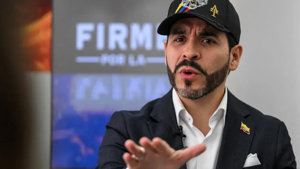 Abelardo desautoriza a amiga de su familia tras ser pillada en un presunto caso de tráfico de influencias: “La amistad y el parentesco no otorgan privilegios”