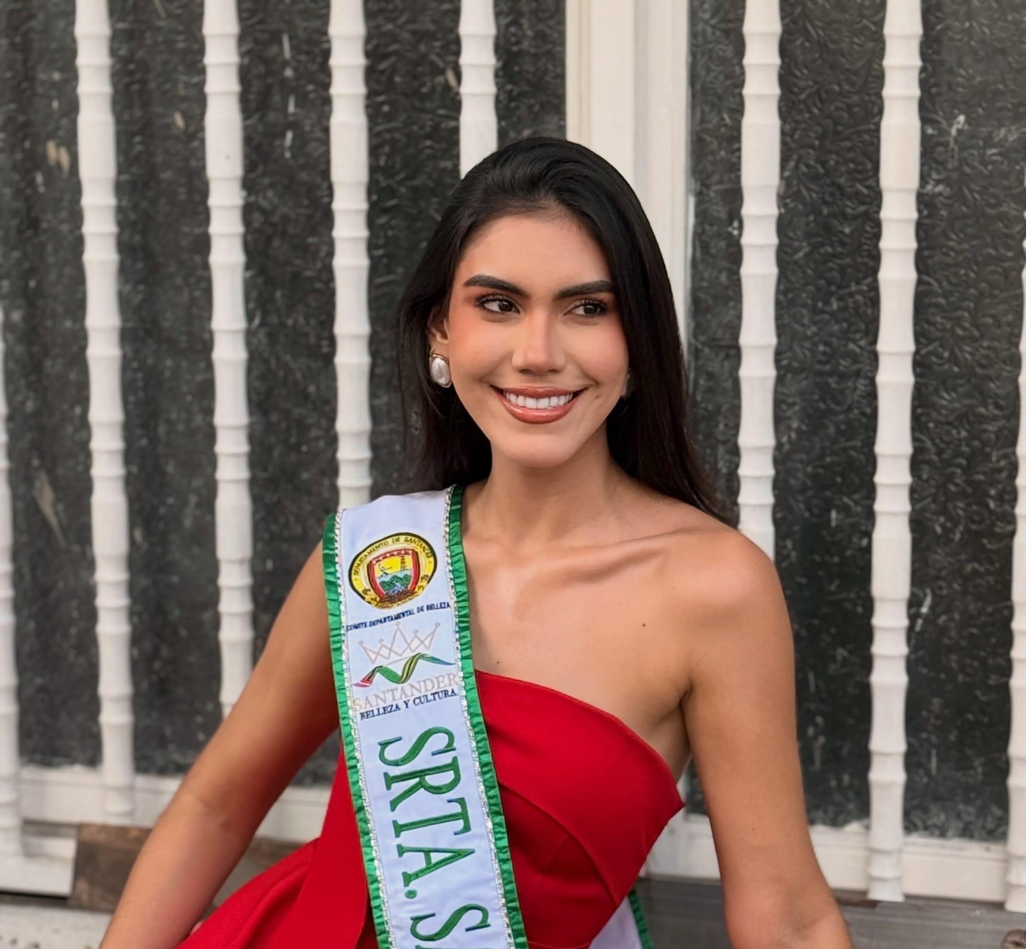 Señorita Santander Kely Carrillo en el Reinado Nacional de Belleza