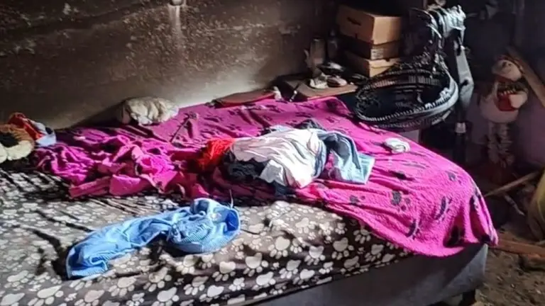Autoridades buscan a hombre señalado de incendiar la casa de su expareja en Bucaramanga: ella y sus dos hijos quedaron atrapados