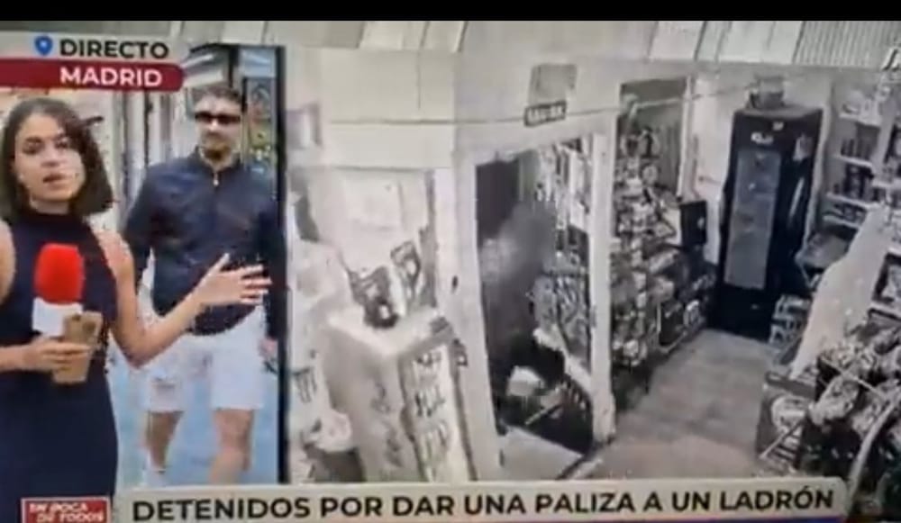 Hombre le tocó el ‘culo’ a periodista española en vivo imagen de la publicación