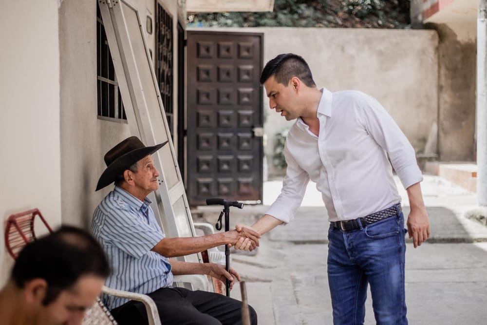 “Yo voto por Fabián Oviedo” imagen de la publicación