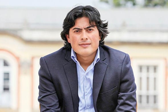 Enriquecimiento ilícito del hijo del presidente PETRO imagen de la publicación