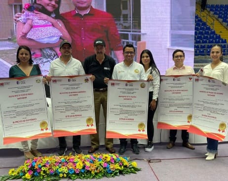Van 6 mil títulos de propiedad entregados a santandereanos imagen de la publicación