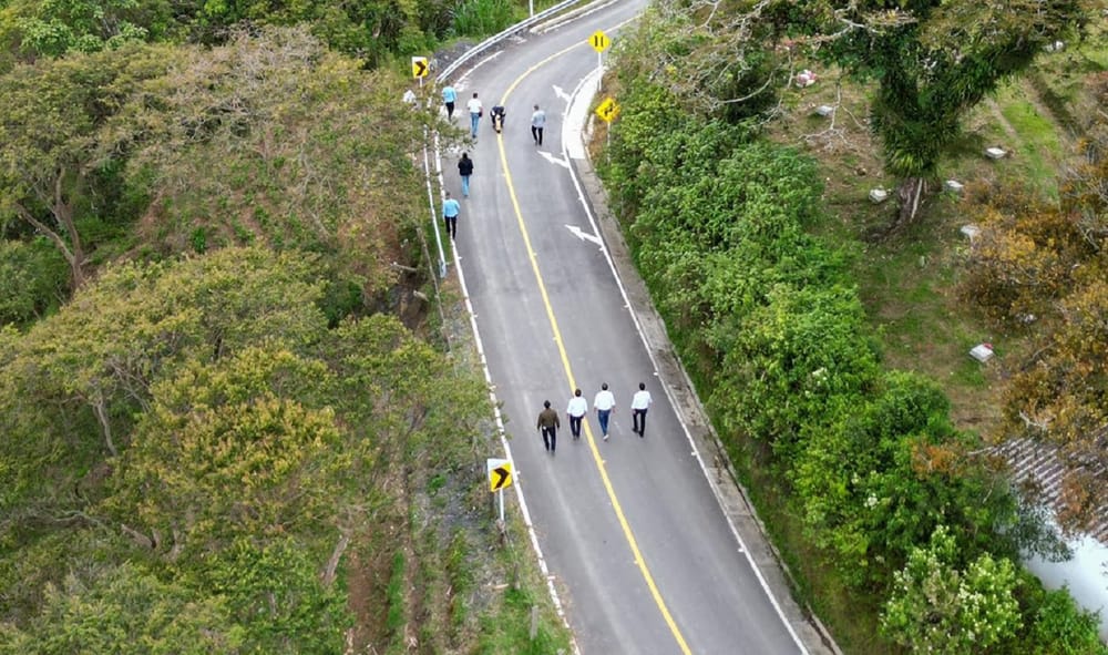 Vías e infraestructura educativa contribuyen al progreso de Sucre, Santander imagen de la publicación