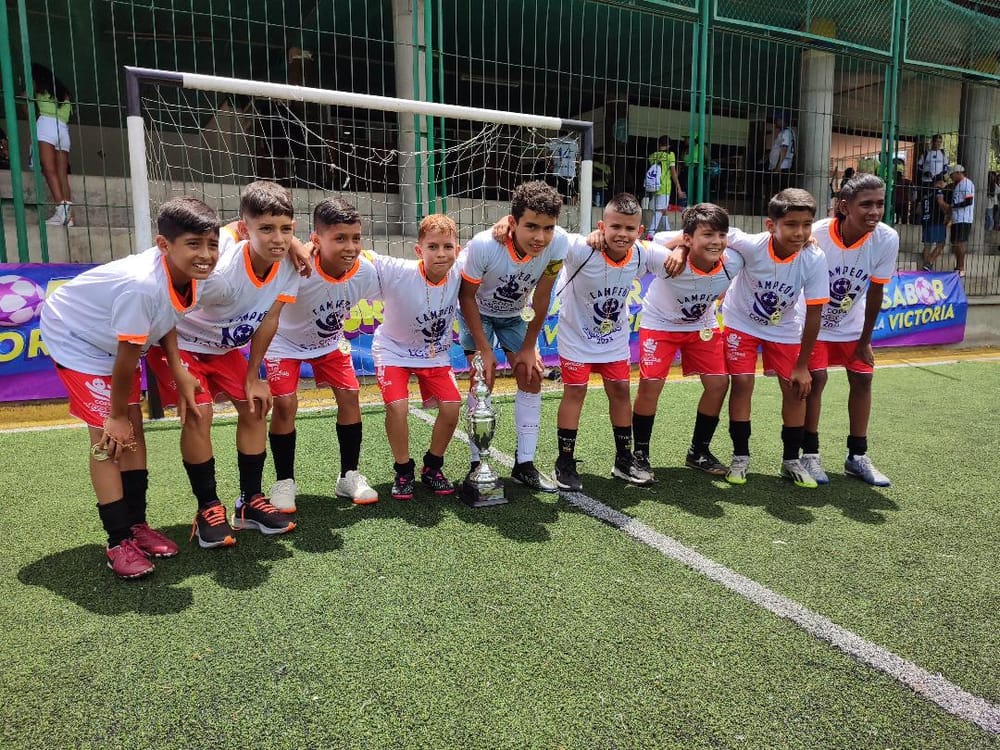 Definidos equipos de la Gran Final Copa Yogurcito imagen de la publicación