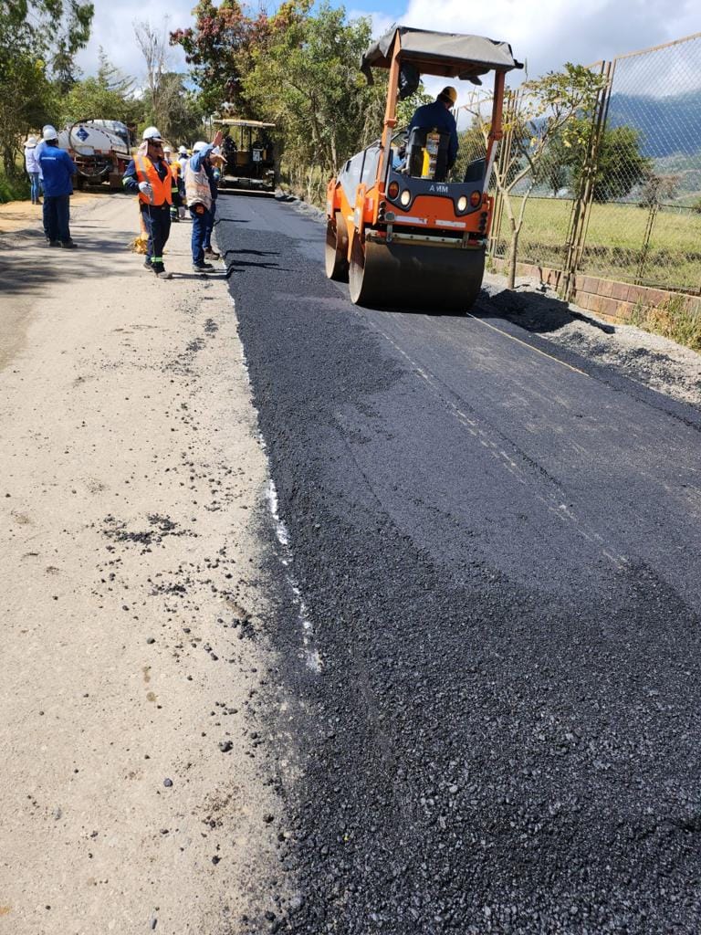 Comenzó pavimentación de la carretera Zapatoca – Barichara imagen de la publicación