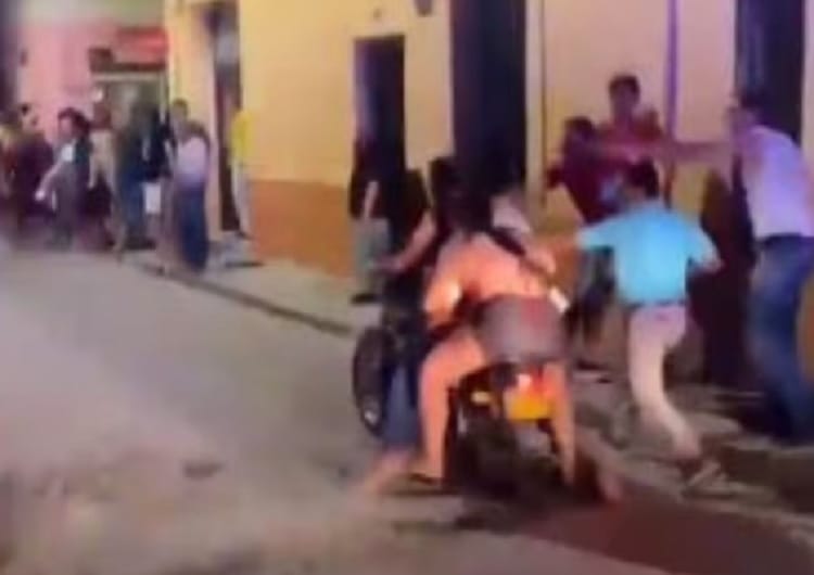 La muerte le llegó cuando negociaba una motocicleta imagen de la publicación