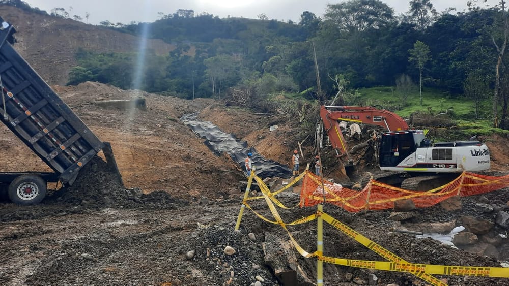 Continúan trabajos para restablecer ruta Bucaramanga - Barrancabermeja imagen de la publicación