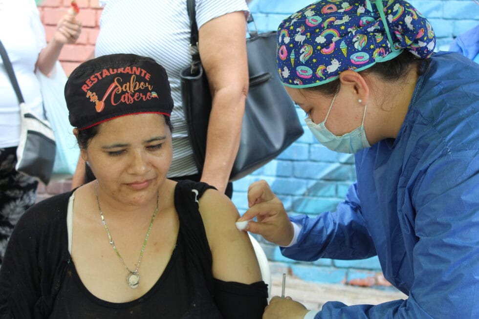 Bucaramanga participará este sábado de la jornada central de vacunación nacional imagen de la publicación