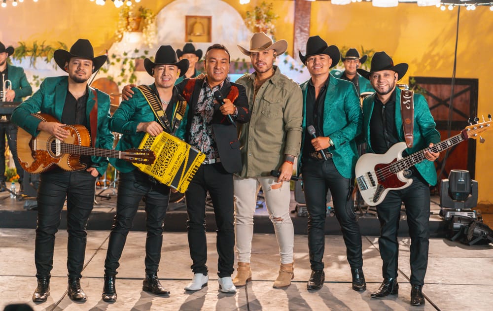 Grupo Dominio y Jessi Uribe presentan “Cenizas” imagen de la publicación
