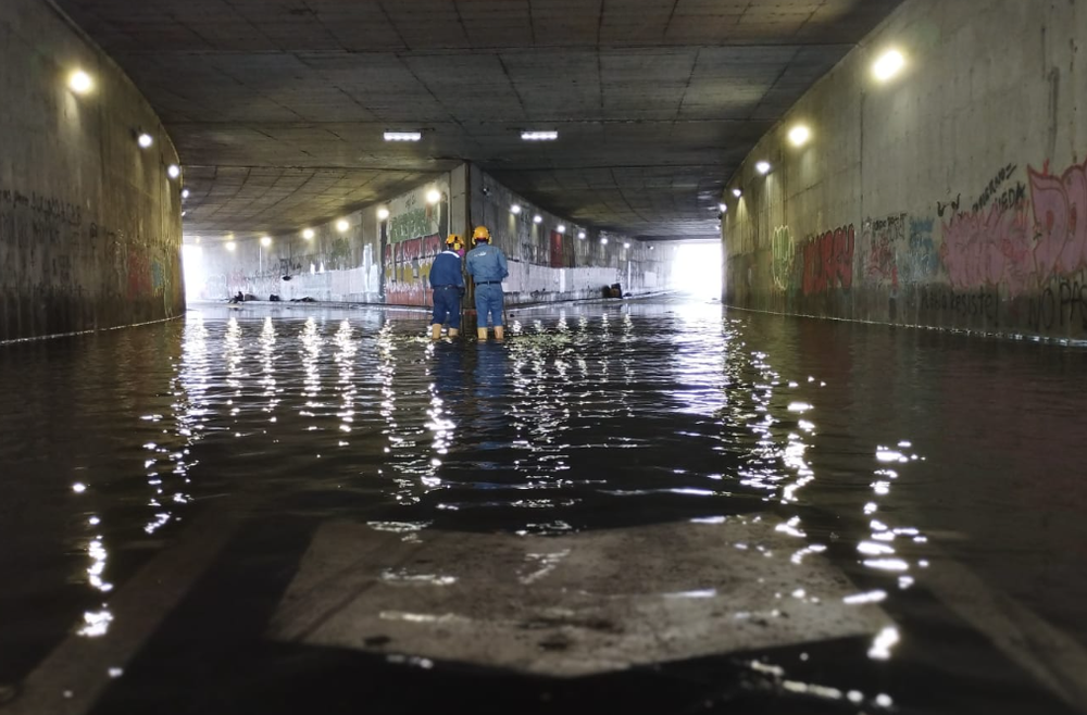 De nuevo el deprimido del Mesón de los Búcaros se taponó imagen de la publicación