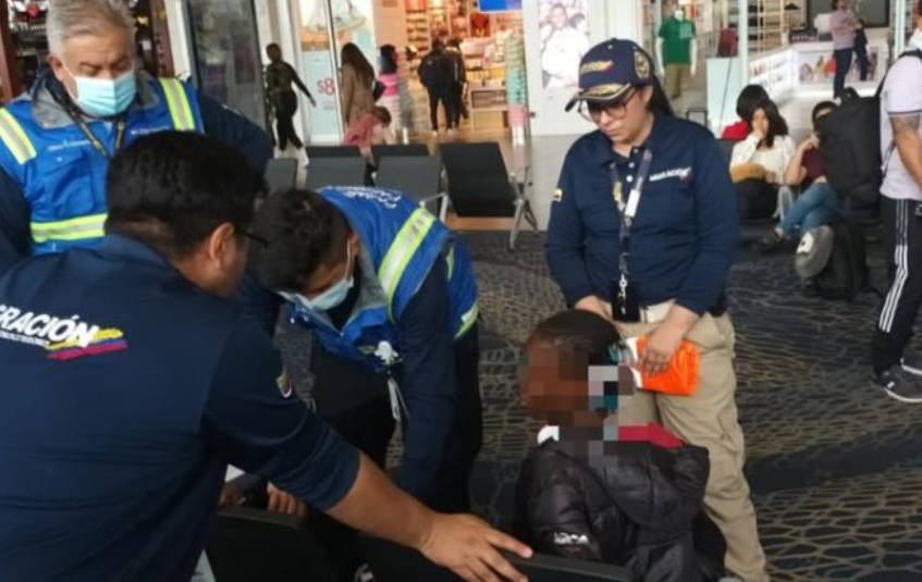 Otro menor proveniente de África fue hallado en el aeropuerto El Dorado imagen de la publicación