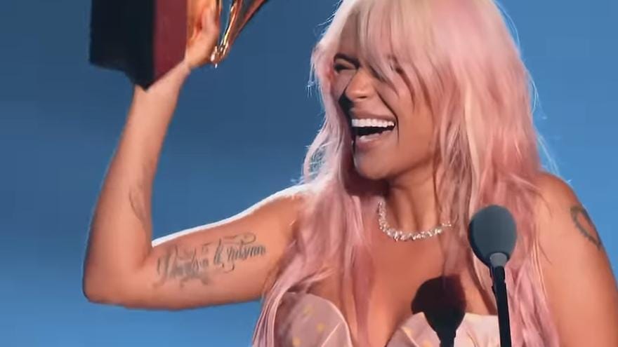 Karol G celebra su año con "Qué chimba de vida" imagen de la publicación