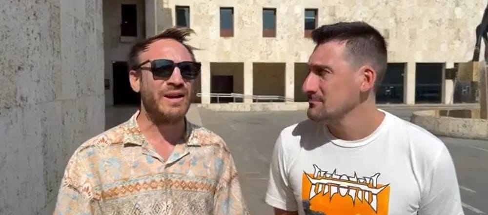 ¡Exprimidos! Turistas argentinos pagaron 7 millones de pesos por dos limonadas imagen de la publicación