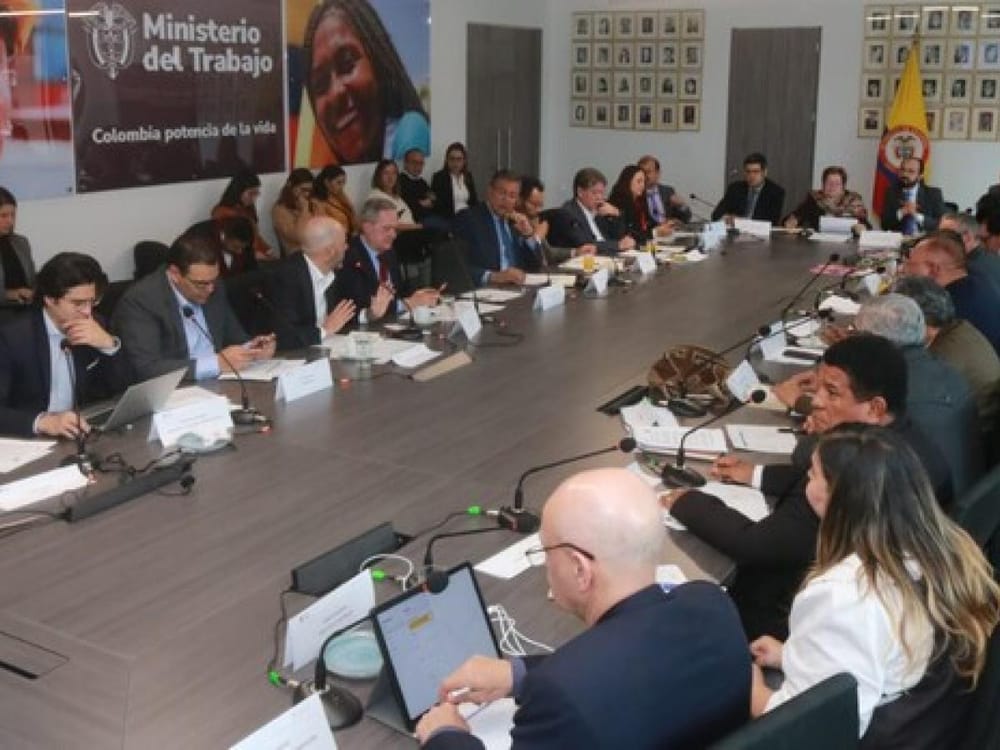Se cayó junta para concertar salario mínimo en Colombia imagen de la publicación