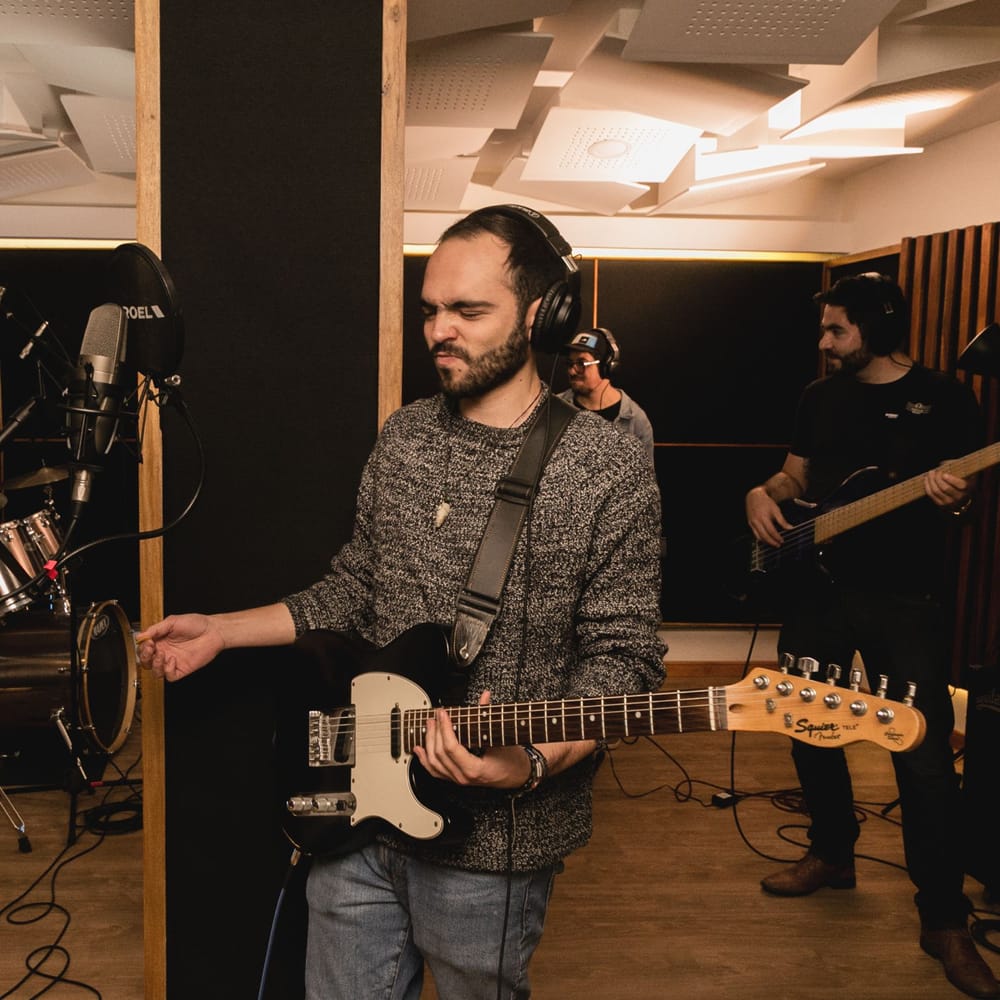 Rafa fusiona el reggae y el pop en su nuevo sencillo ´No Sigue´ imagen de la publicación
