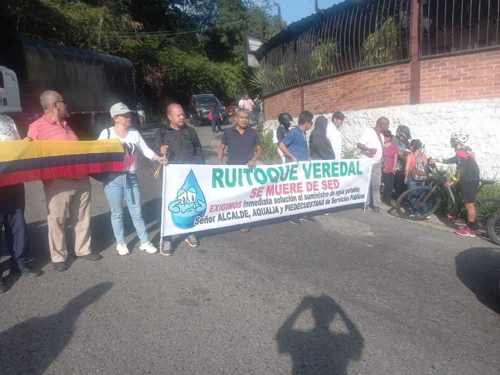 Manifestación en Ruitoque Bajo por falta de agua imagen de la publicación