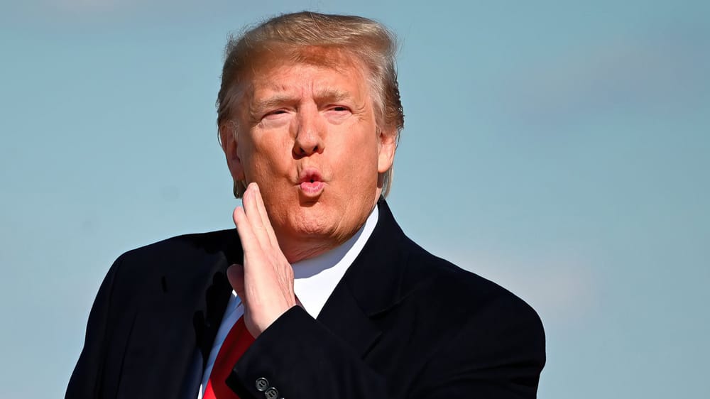 Jueza suspende el juicio de Trump temporalmente imagen de la publicación