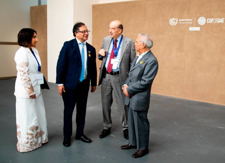 A Dubai viajaron 379 personas con Petro, grupo tres veces más grande que el año pasado imagen de la publicación