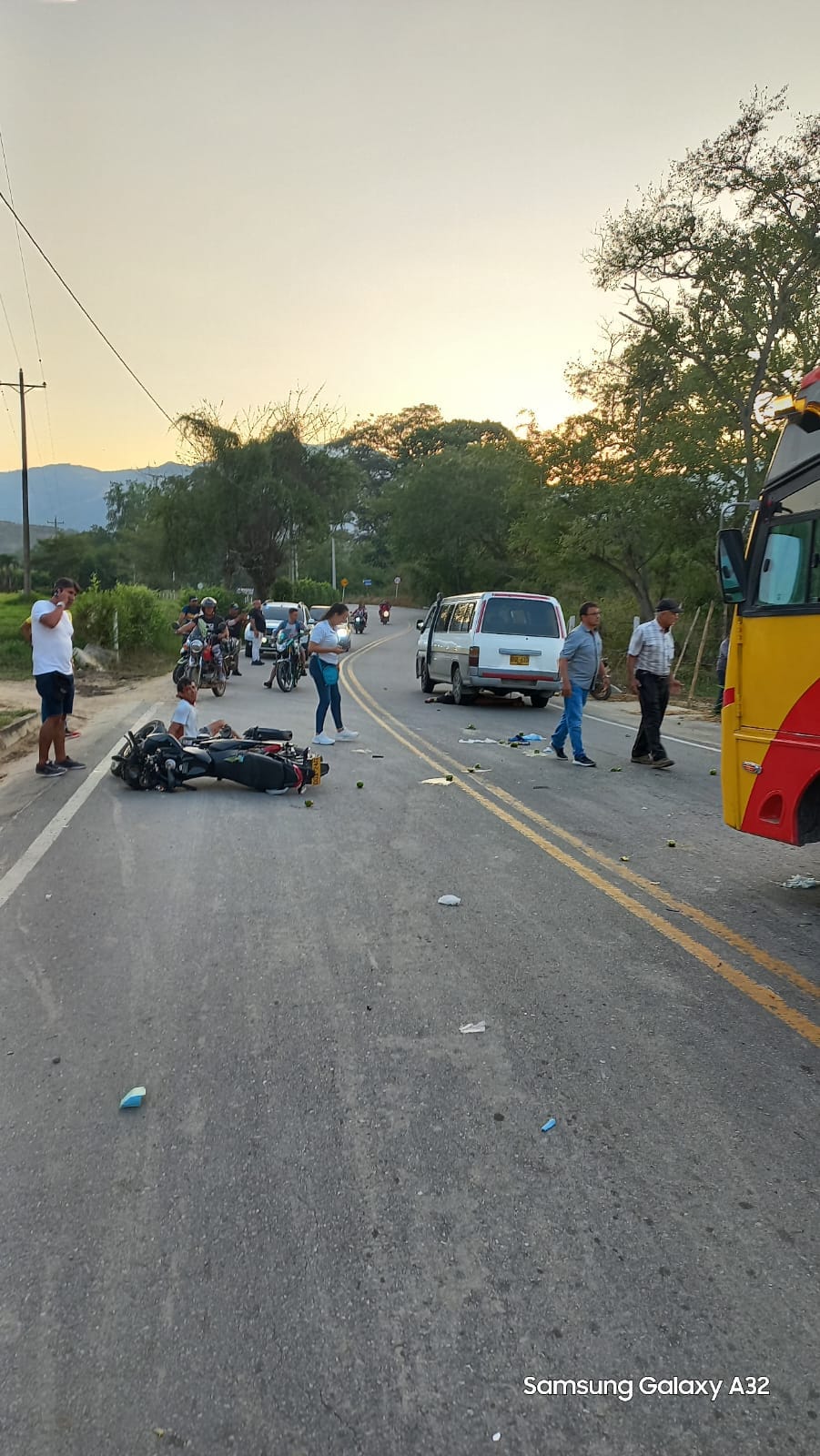 Motorizado falleció entre  Nuevo Girón y Zapatoca tras chocar con una Buseta imagen de la publicación
