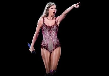 Travis Kelce no estará con Taylor Swift en los premios Grammy imagen de la publicación