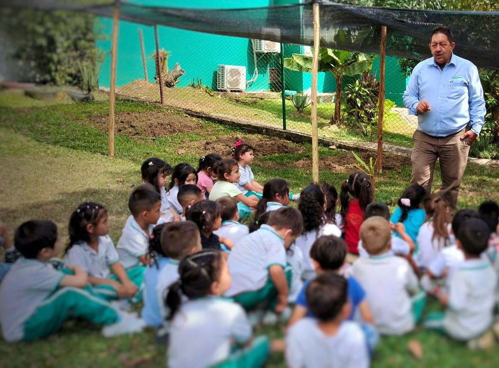 Primera Huerta Ecológica Semillas de Imaginación con niños de La Hormiguita en Floridablanca imagen de la publicación