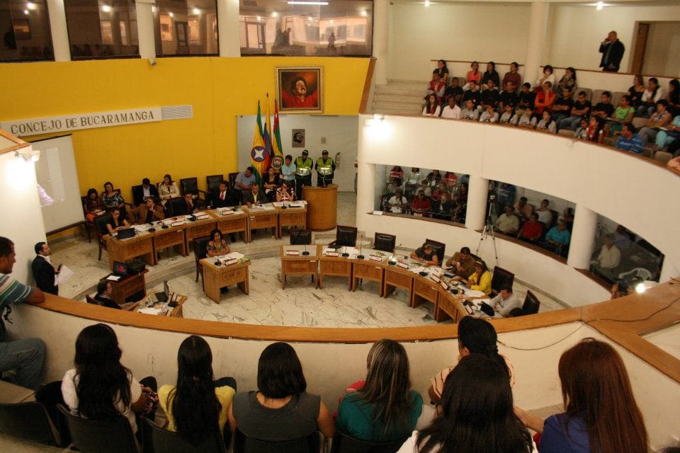 Entre polémica Hernando Villamizar González elegido como nuevo personero municipal de Bucaramanga imagen de la publicación