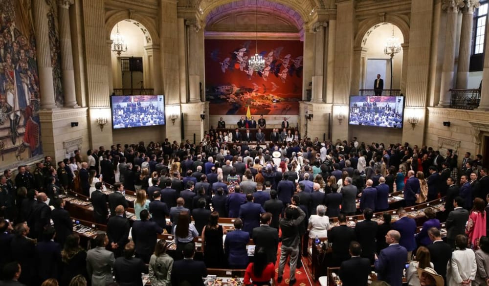 Cuestionamientos políticos por la gestión de la violencia en Colombia imagen de la publicación