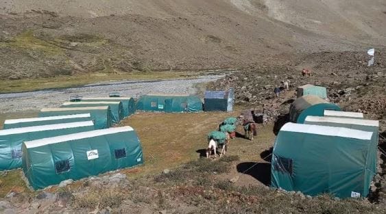 Malargüe vive turismo desbordado por el éxito de "La Sociedad de la Nieve" imagen de la publicación