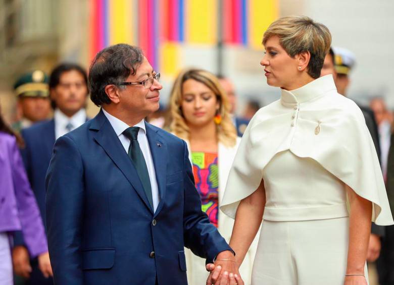 Defensa presidencial ante críticas sobre gastos de la primera dama imagen de la publicación