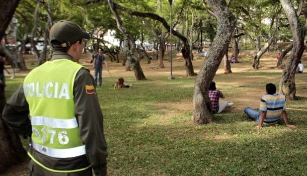 Casi 200 personas han sido multadas por consumo de alucinógenos y alcohol en parques del Área Metropolitana imagen de la publicación