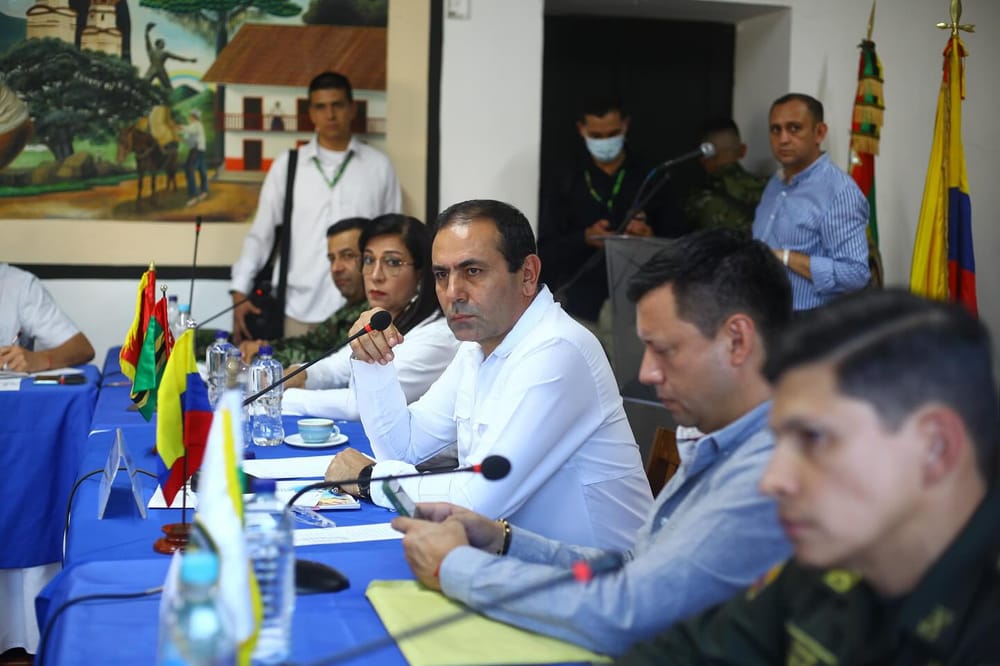 Consejo de Seguridad Regional: Gobernador de Santander enfrenta desafíos de seguridad en Charalá imagen de la publicación