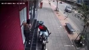 Mujer por poco es víctima de motoladrones en Bucaramanga imagen de la publicación