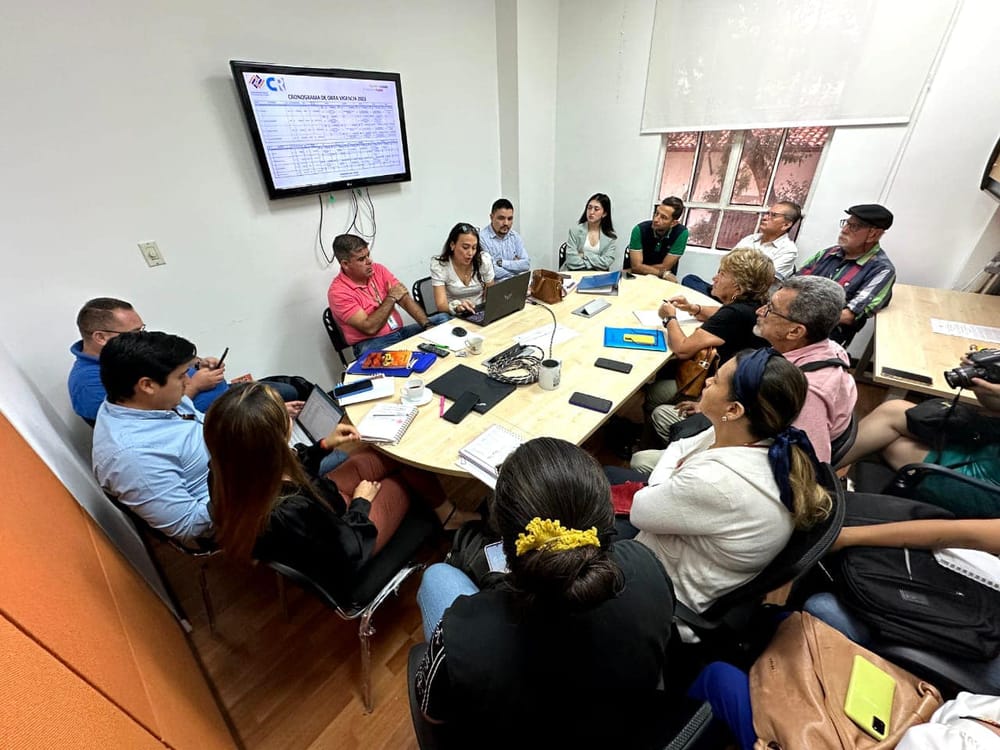 Mesa de Los Santos evalúa desafíos y avances en la concesión del peaje La Punta imagen de la publicación