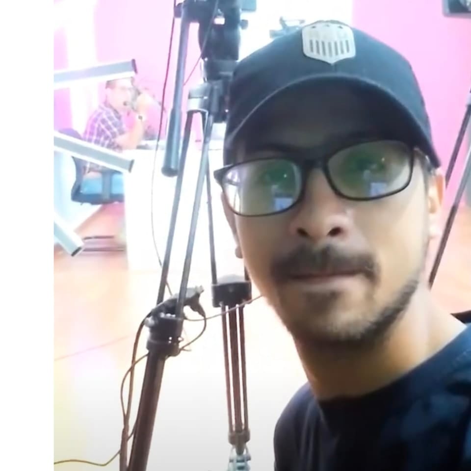 Joven camarógrafo busca un  milagro tras ser baleado en atraco imagen de la publicación
