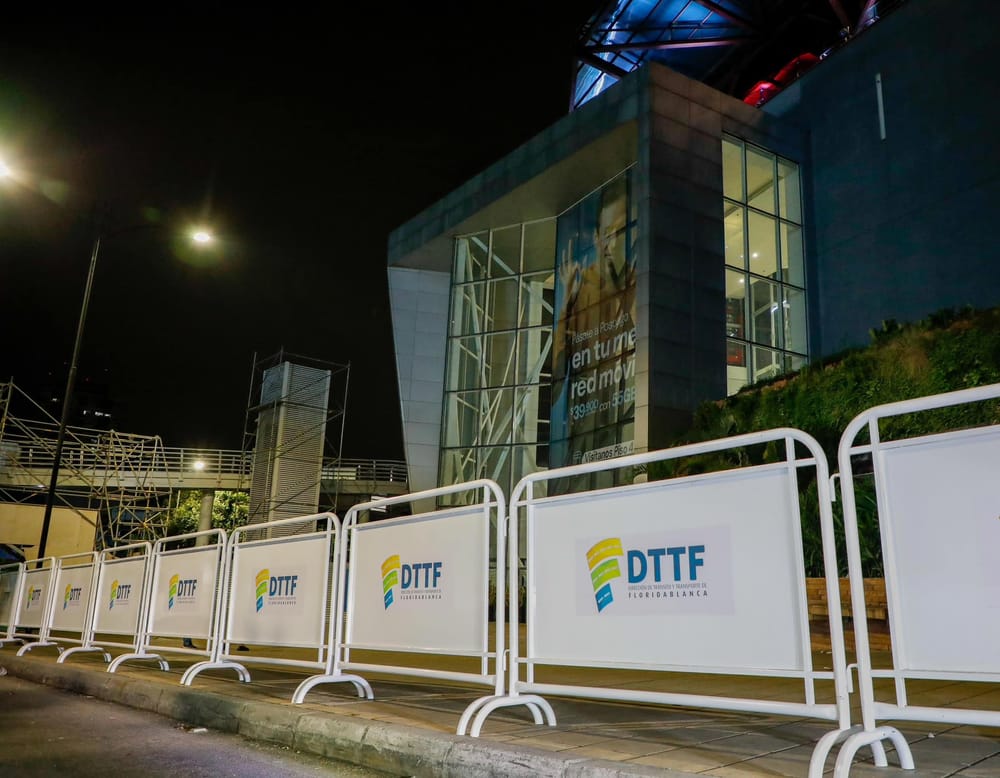 Alcalde de Floridablanca anuncia medidas contra carros mal estacionados imagen de la publicación