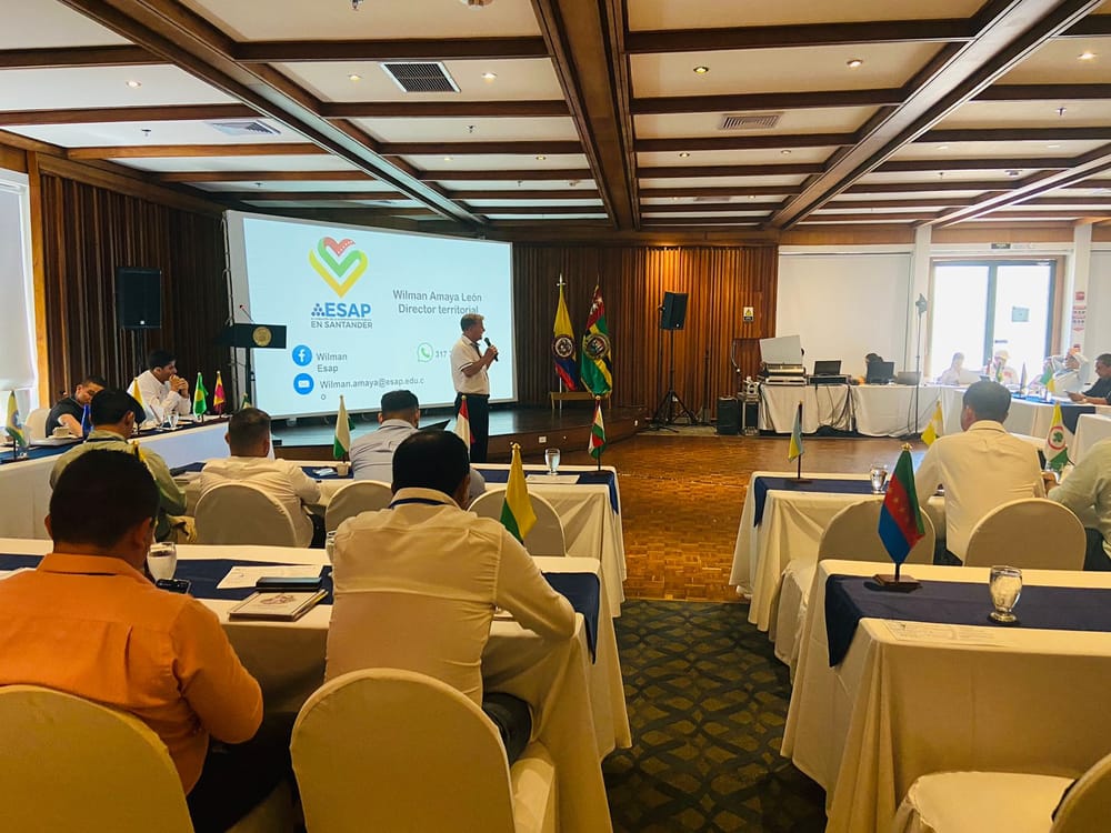 ESAP capacitará municipios santandereanos en políticas de seguridad y convivencia imagen de la publicación